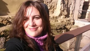 la anti-diva Susana Raya prefiere su selfie ante las ruinas del templo romano de Claudio Marcelo