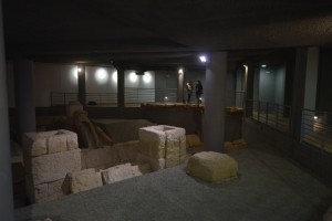Yacimiento de una calzada y cloaca romana bajo un edificio de Ciudad  Jardín| TONI BLANCO